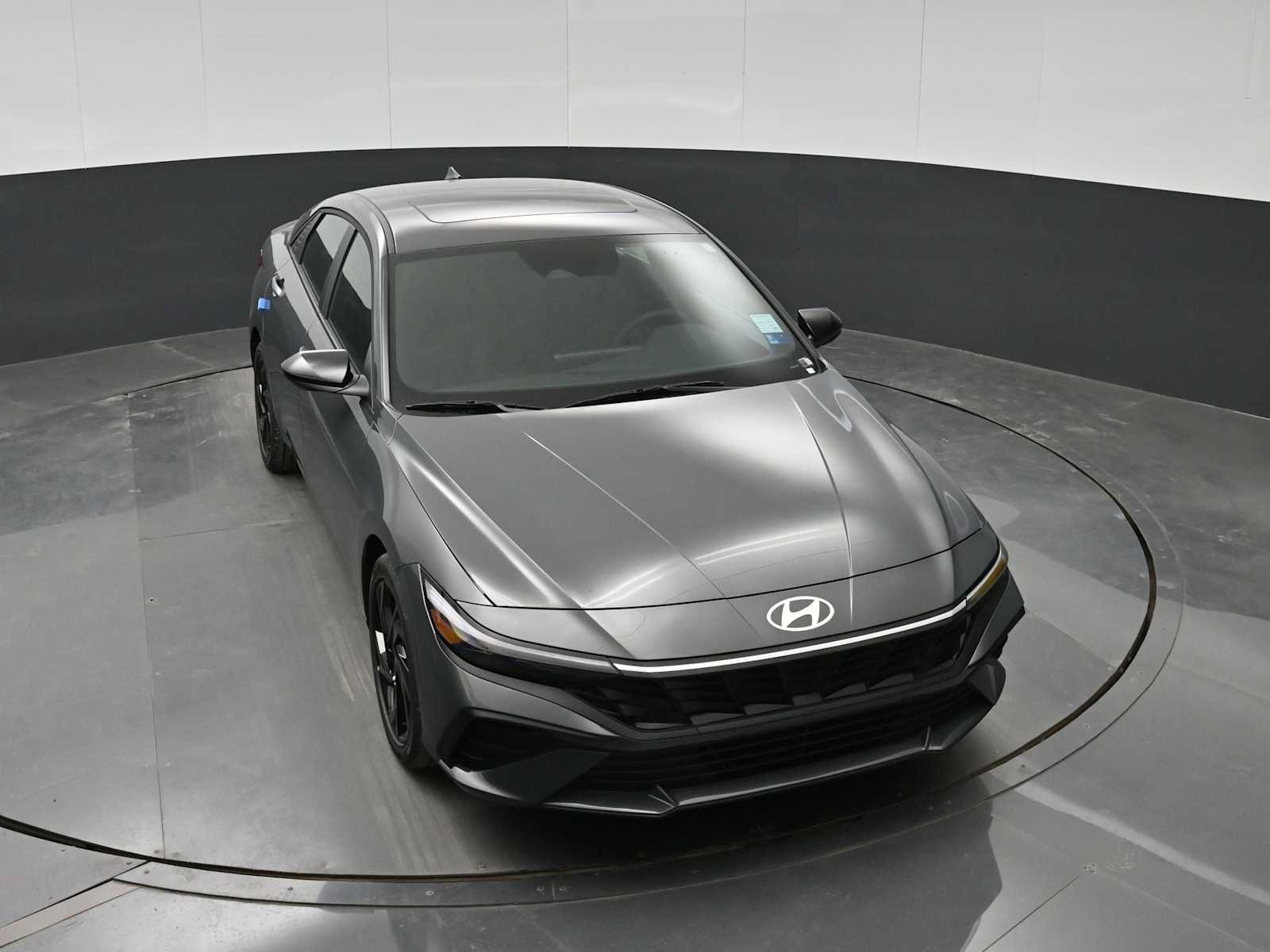 New 2026 Hyundai Elantra SEL Sport FWD image 27