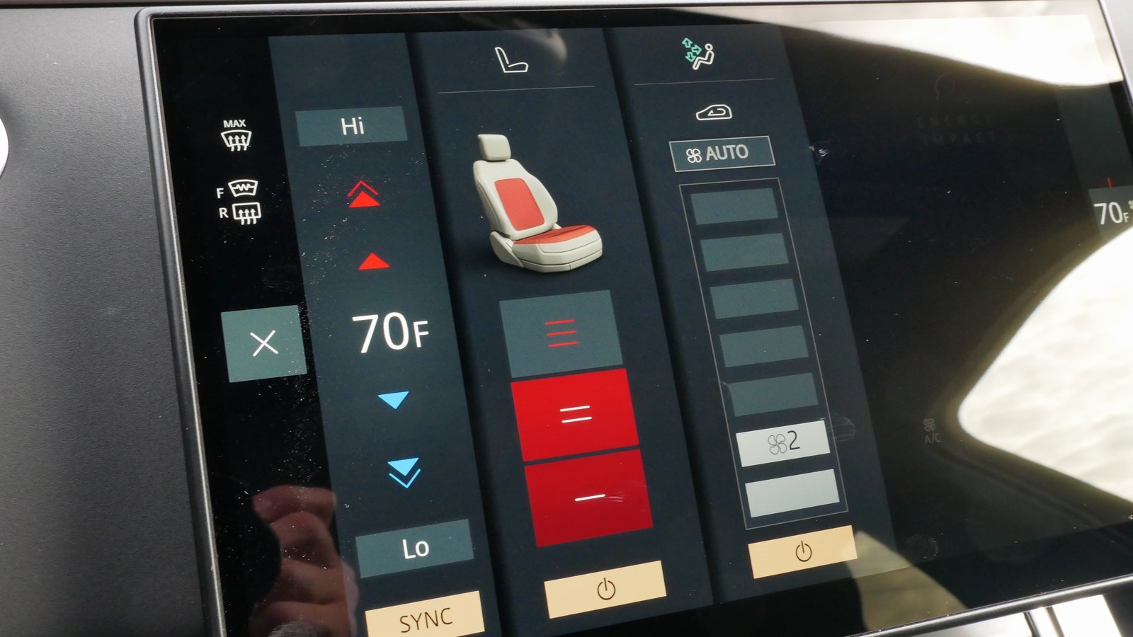 Used 2024 Land Rover Range Rover Evoque Dynamic SE image 62