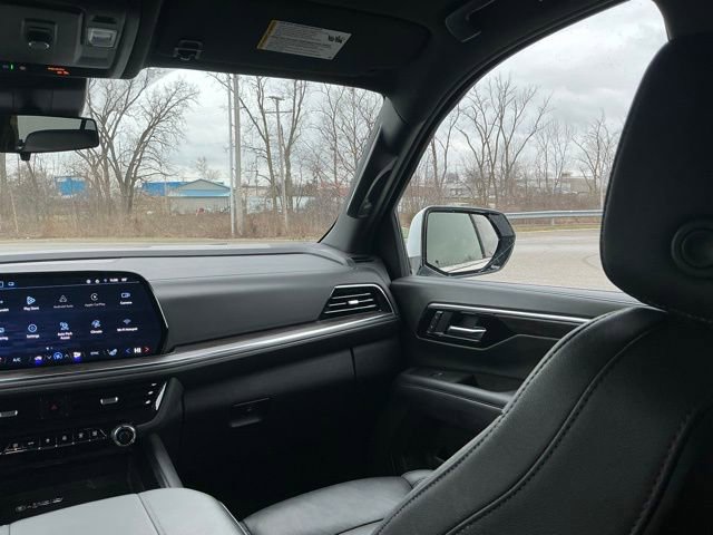 Used 2025 Chevrolet Tahoe LT image 29