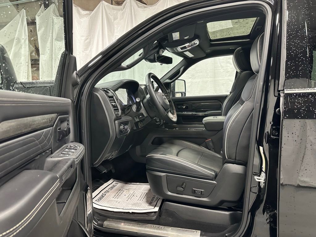 Used 2025 RAM 2500 Limited image 10