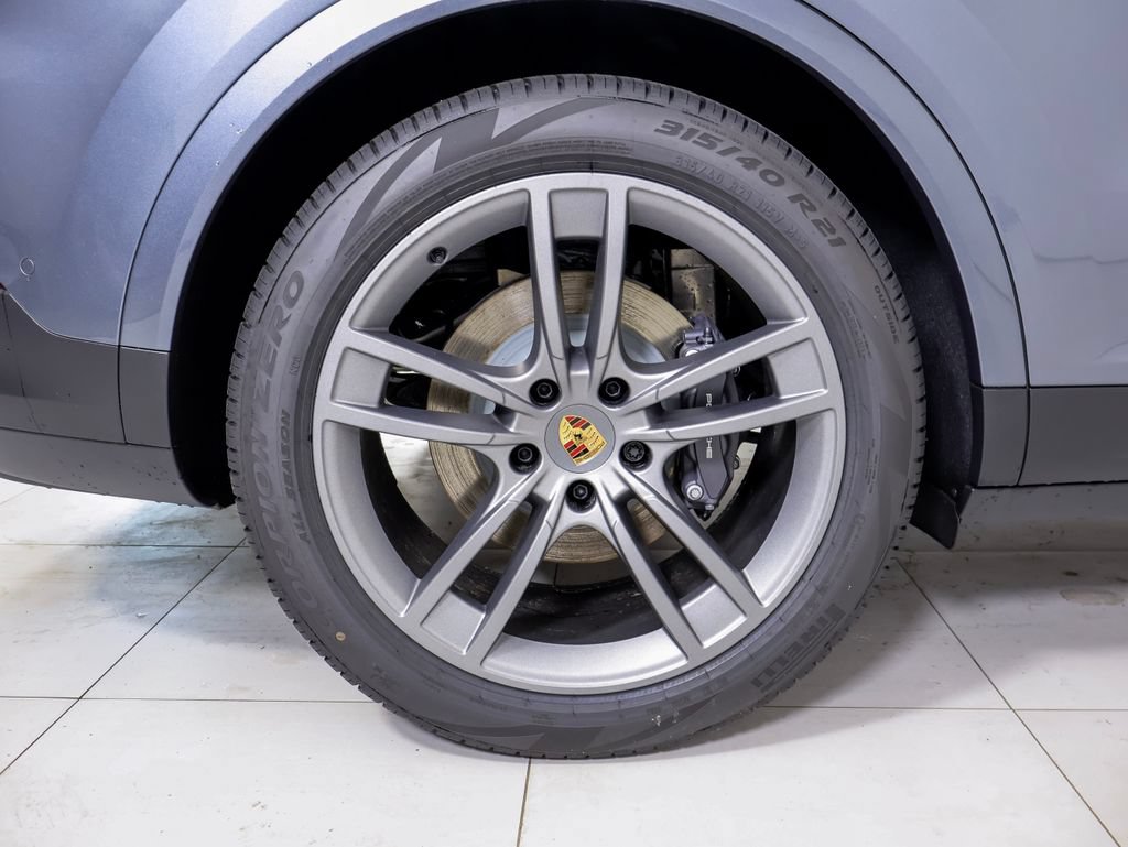 New 2026 Porsche Cayenne E-Hybrid AWD/4WD image 24