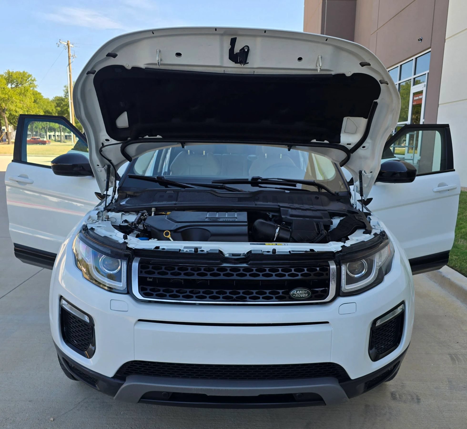 Used 2018 Land Rover Range Rover Evoque SE Premium AWD/4WD image 13