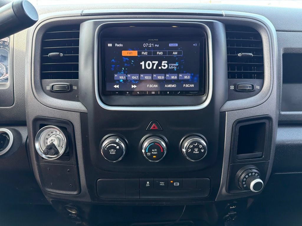 Used 2018 RAM 3500 Tradesman w/ Chrome Appearance Group AWD/4WD image 30