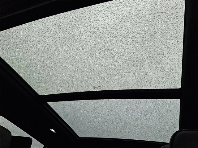 Used 2023 Chevrolet Tahoe High Country image 14