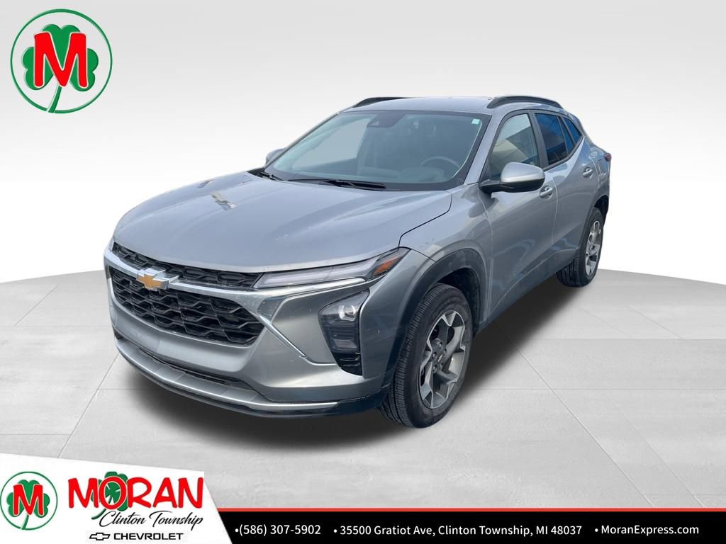 Certified 2024 Chevrolet Trax LT w/ Driver Confidence Package