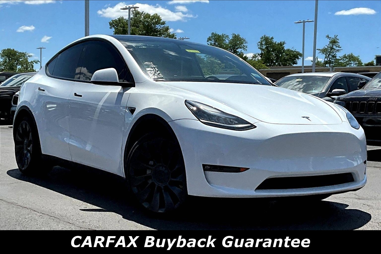 Used 2022 Tesla Model Y Long Range AWD/4WD image 3