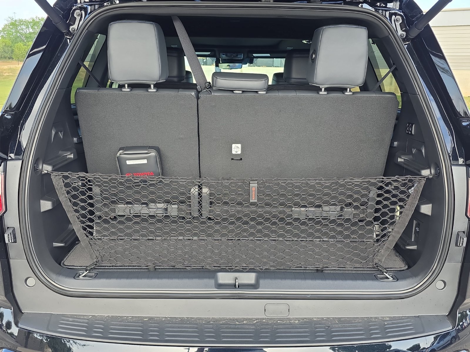 New 2026 Toyota Sequoia Platinum AWD/4WD image 30