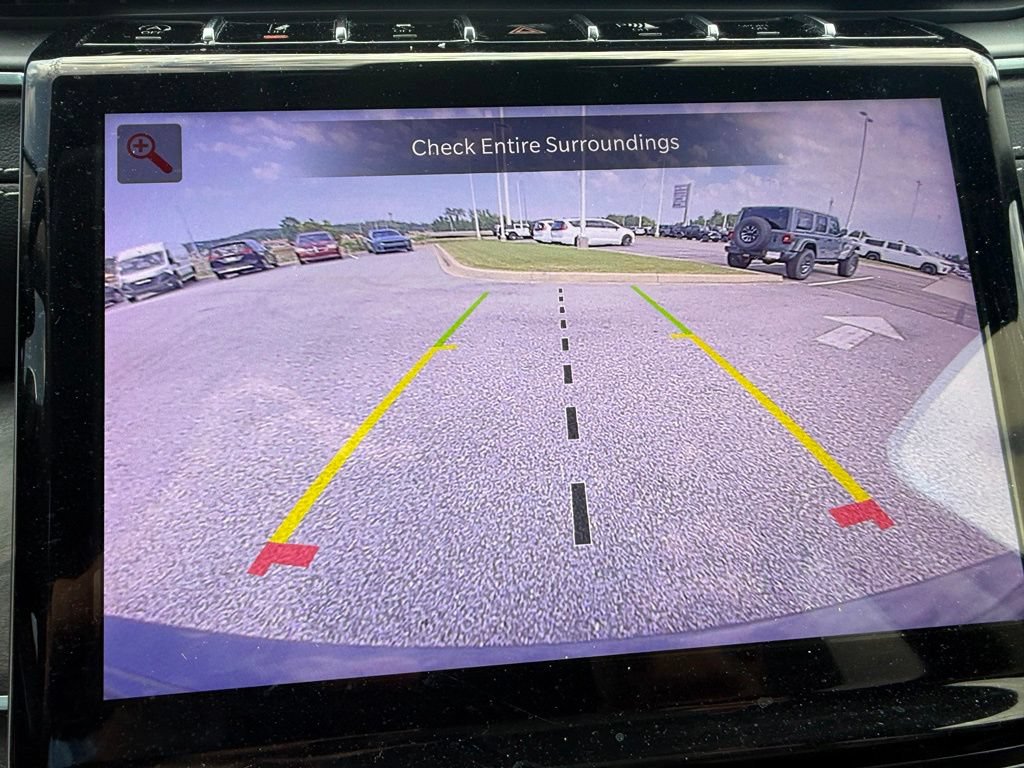 Used 2023 Jeep Grand Cherokee Limited RWD image 15