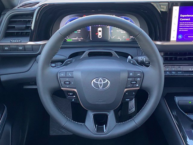 New 2027 Toyota Crown Platinum AWD/4WD image 13
