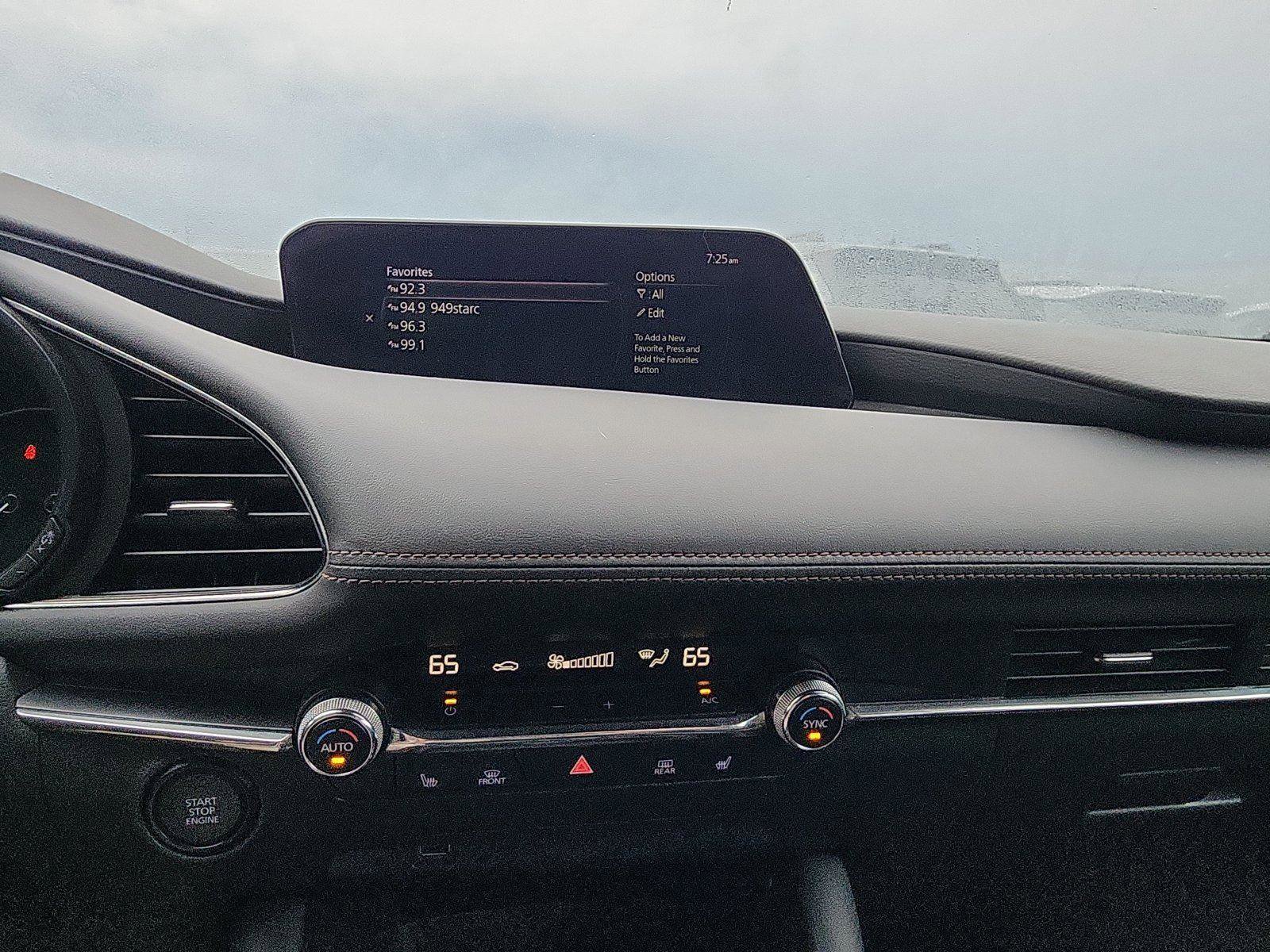 Used 2019 MAZDA MAZDA3 AWD Hatchback w/ Preferred Pkg image 14