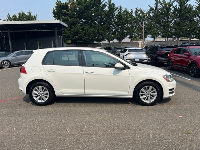 Used 2017 Volkswagen Golf S FWD image 4