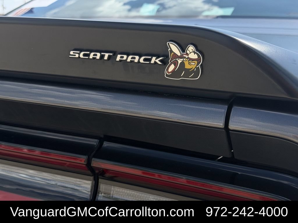Used 2022 Dodge Challenger R/T Scat Pack RWD image 12