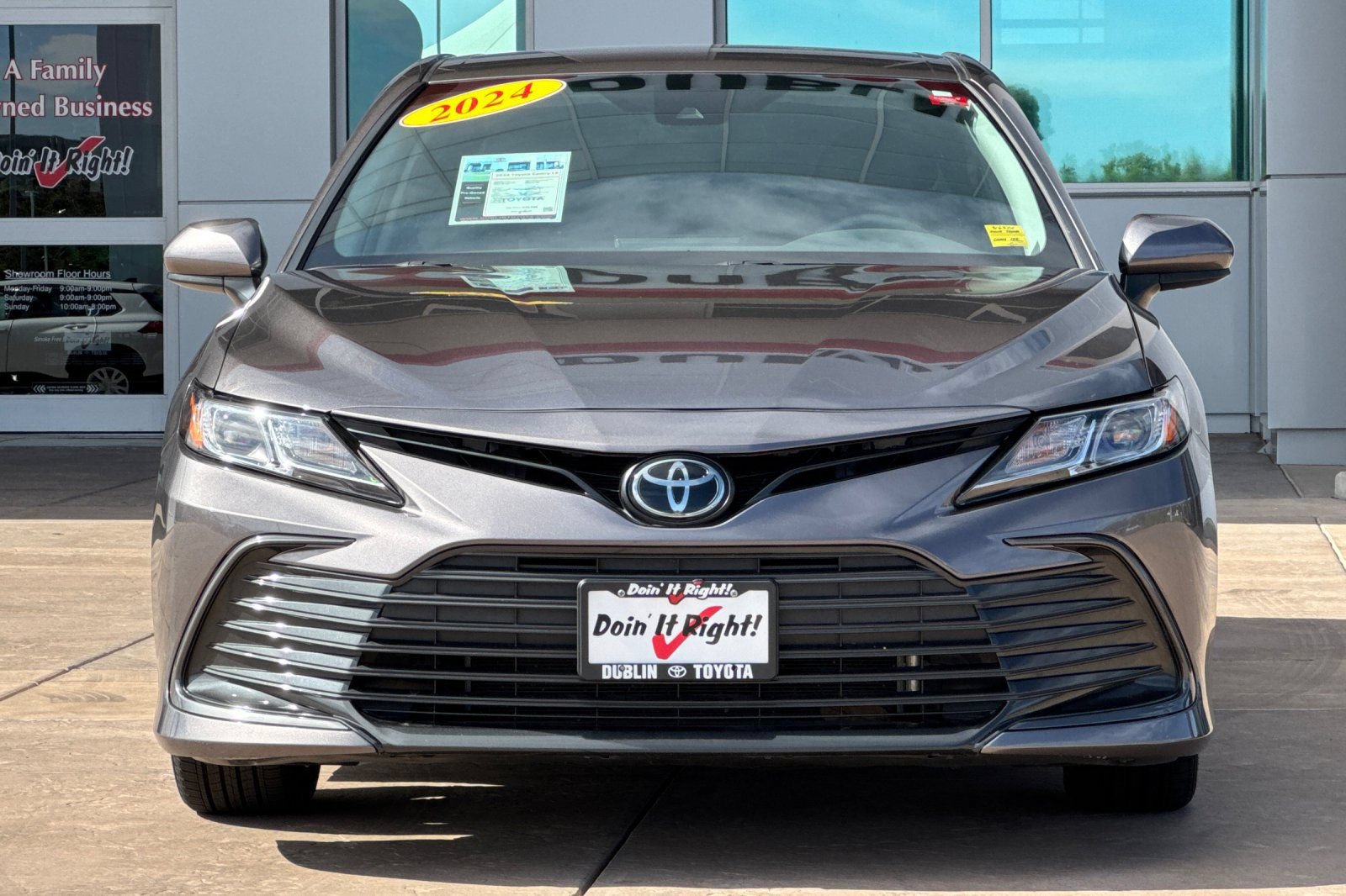 Used 2024 Toyota Camry LE FWD image 10