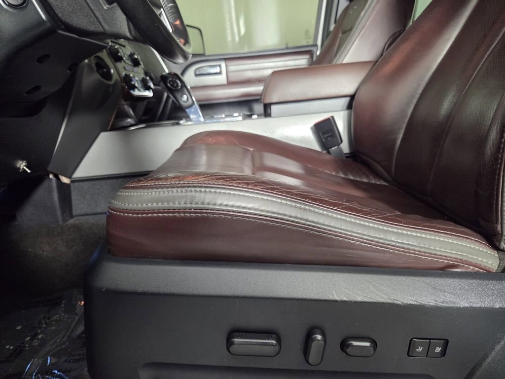 Used 2016 Ford Expedition EL Platinum image 13