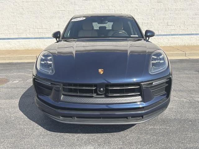 Used 2023 Porsche Macan AWD/4WD image 2