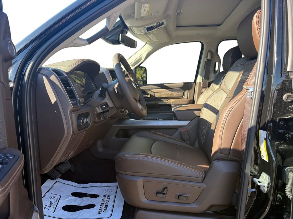New 2025 RAM 2500 Limited image 9