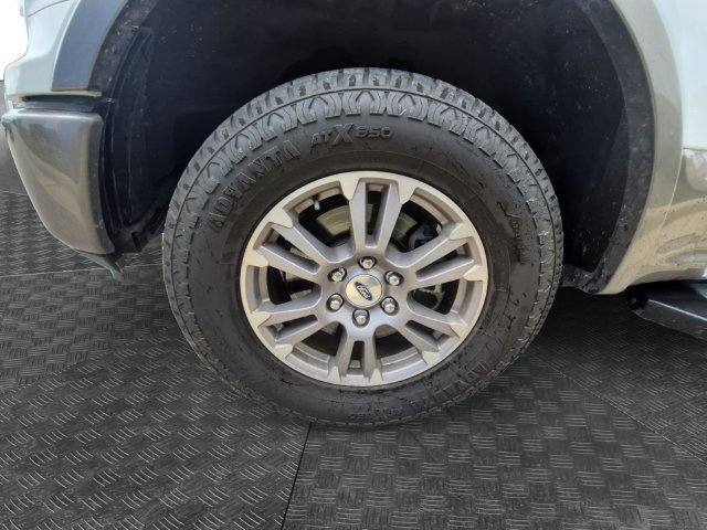 Used 2019 Ford F150 Lariat w/ Equipment Group 501A Mid AWD/4WD image 13