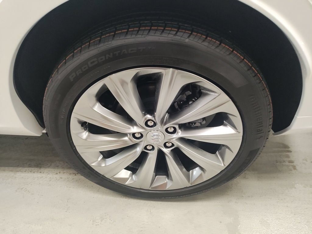 New 2026 Buick Envista Sport Touring FWD image 20