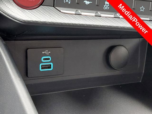 Used 2024 Ford Mustang Coupe image 23