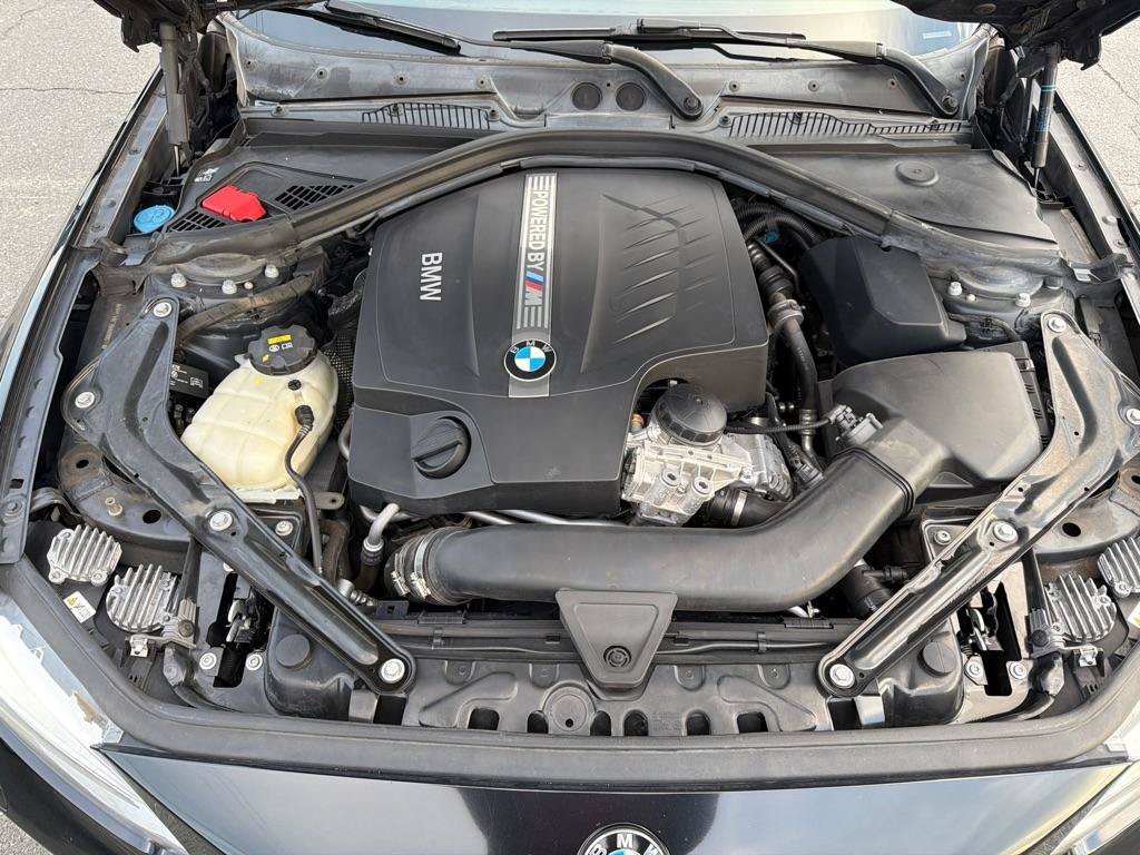 Used 2017 BMW M2 RWD image 9
