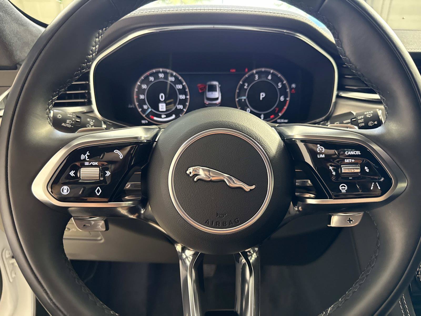 Certified 2026 Jaguar F-PACE R-Dynamic S AWD/4WD image 29