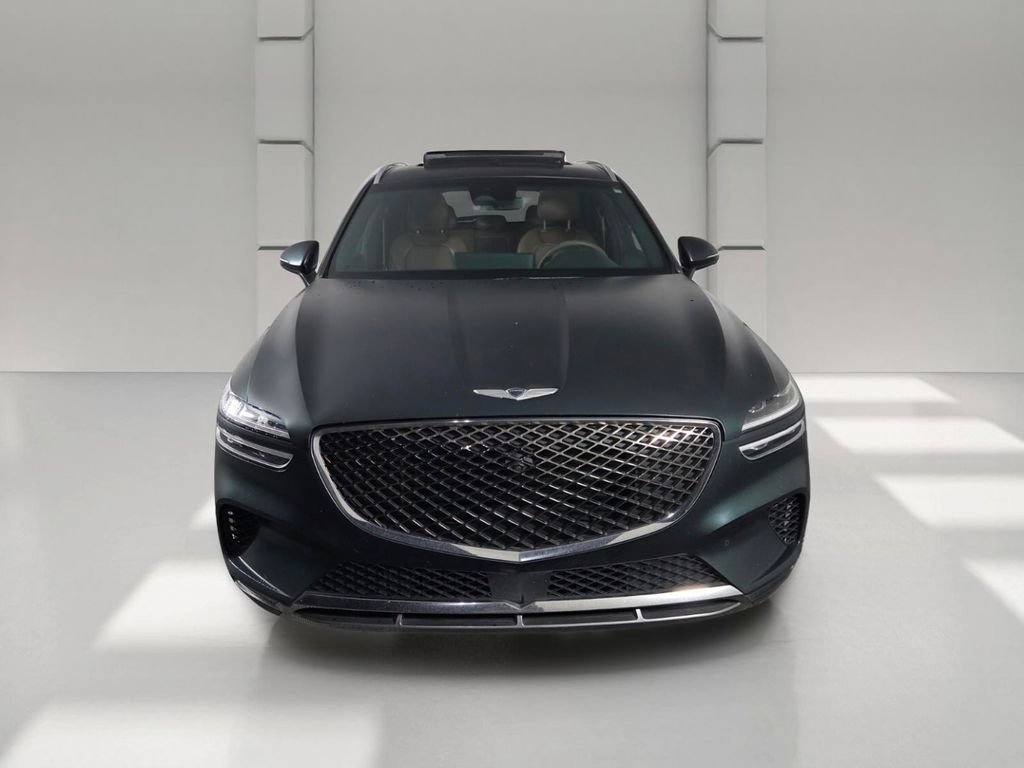 Used 2023 Genesis GV70 2.5T w/ Advanced Package AWD/4WD image 3
