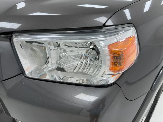 Used 2012 Toyota 4Runner SR5 w/ Convenience Pkg image 6