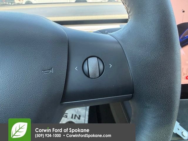 Used 2022 Tesla Model 3 Long Range AWD/4WD image 22