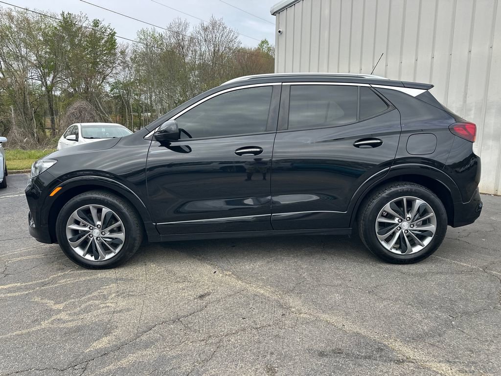 Used 2022 Buick Encore GX Select w/ Sport Touring Package image 9