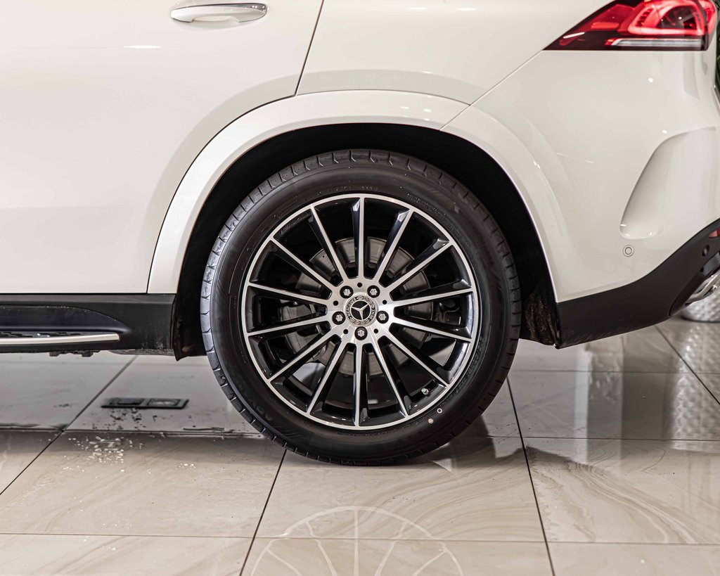 Used 2022 Mercedes-Benz GLE 450 4MATIC w/ Revised AMG Line Exterior image 7