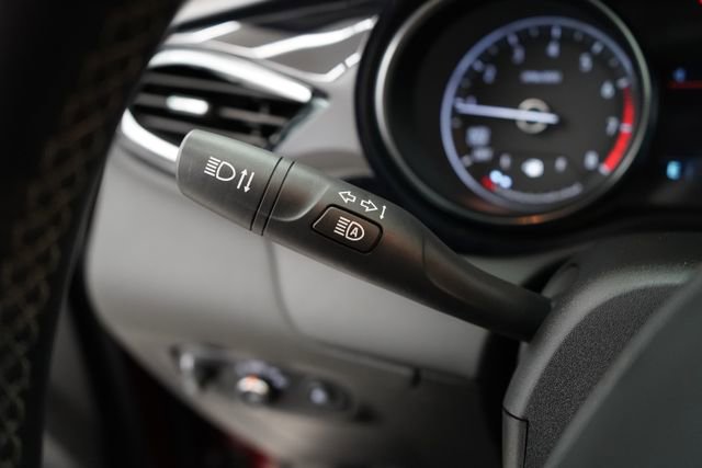 Used 2023 Buick Encore GX Preferred w/ Cold Weather Comfort Package image 18