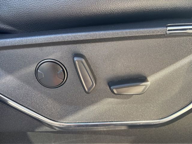 Used 2024 Ford F250 Lariat w/ Lariat Ultimate Package image 23
