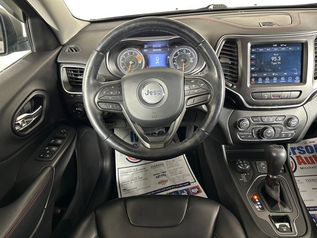 Used 2021 Jeep Cherokee Trailhawk w/ Trailer Tow Group image 26