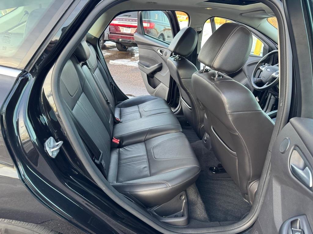Used 2014 Ford Focus Titanium image 26