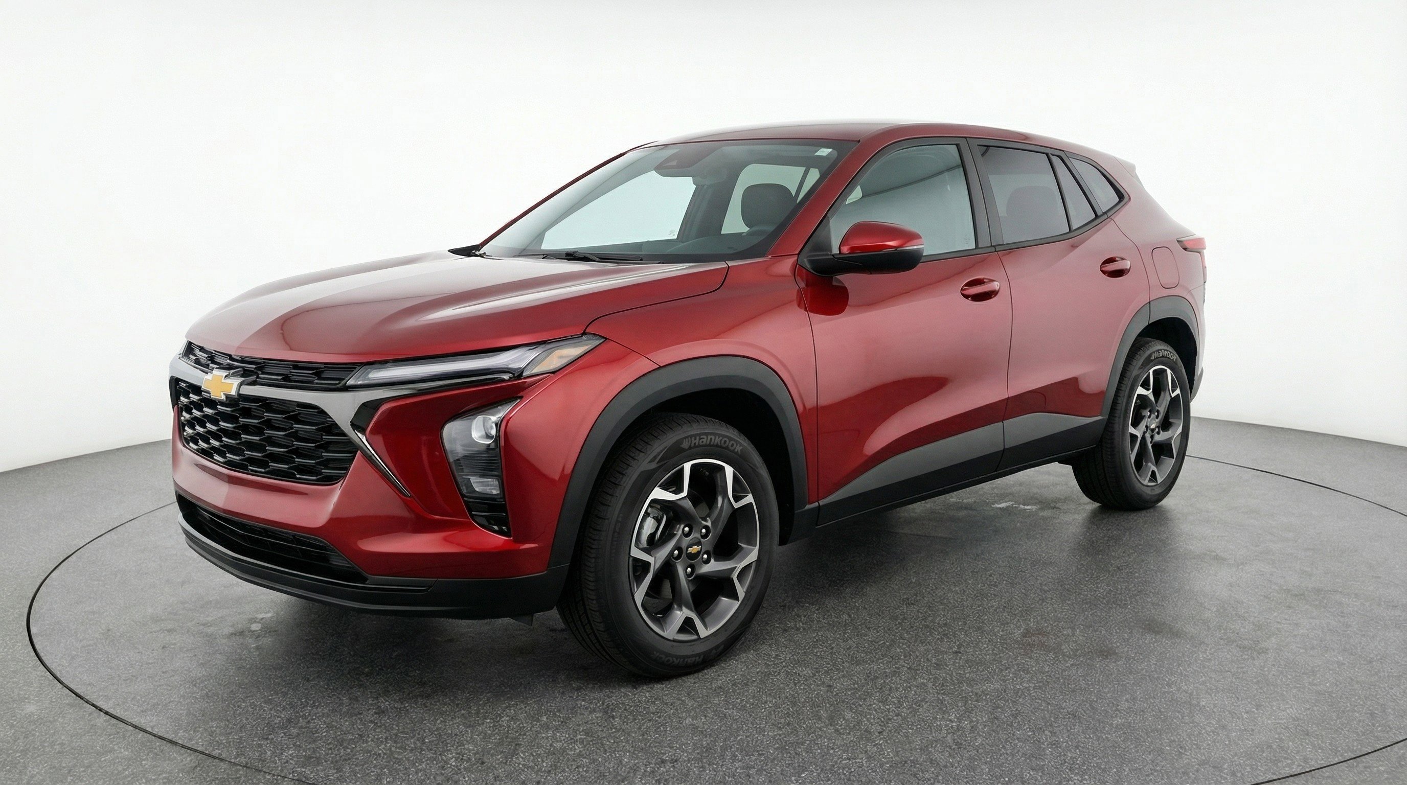 Used 2025 Chevrolet Trax LT w/ LT Convenience Package image 3