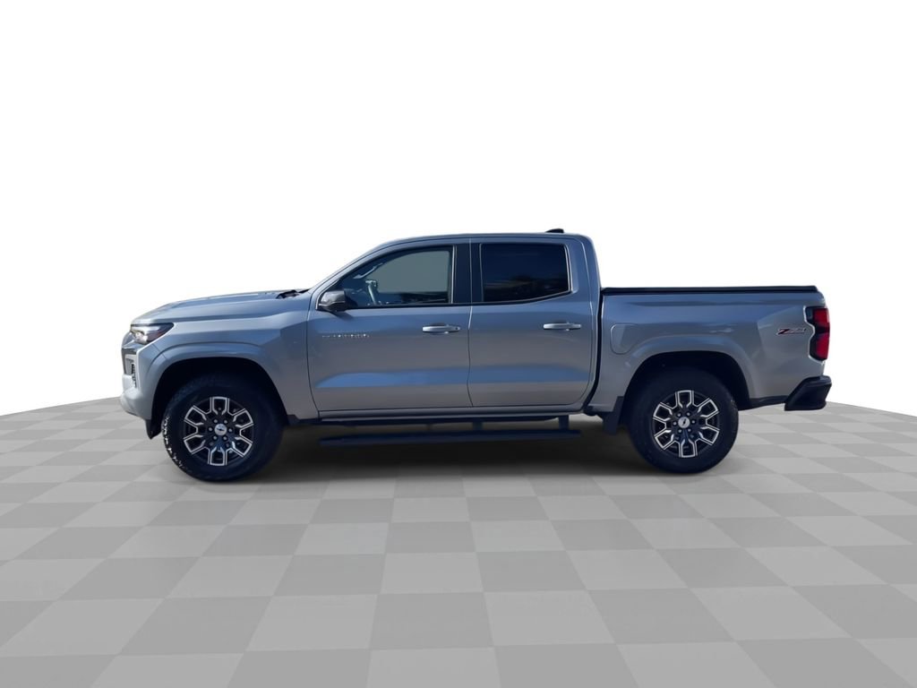 Used 2025 Chevrolet Colorado Z71 w/ Technology Package image 4