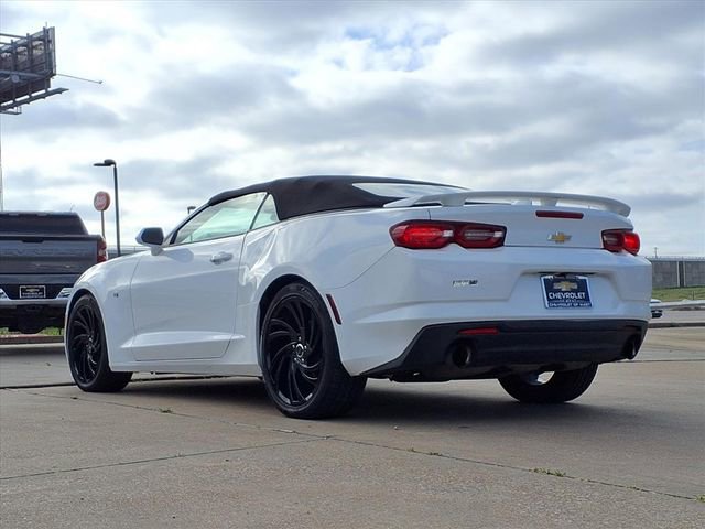 Used 2019 Chevrolet Camaro LT image 5