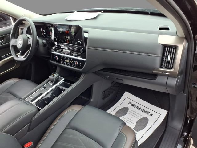 Certified 2024 Nissan Pathfinder Platinum w/ Cargo Package image 12