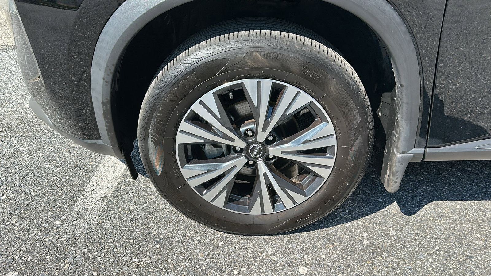 Certified 2023 Nissan Rogue SV image 8