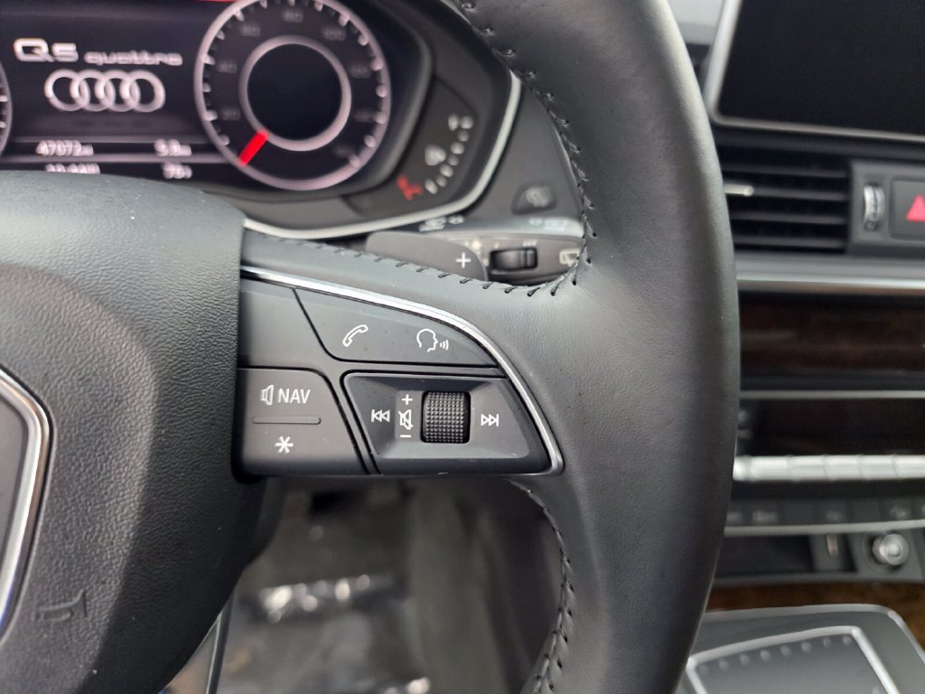 Used 2019 Audi Q5 2.0T Premium Plus AWD/4WD image 19