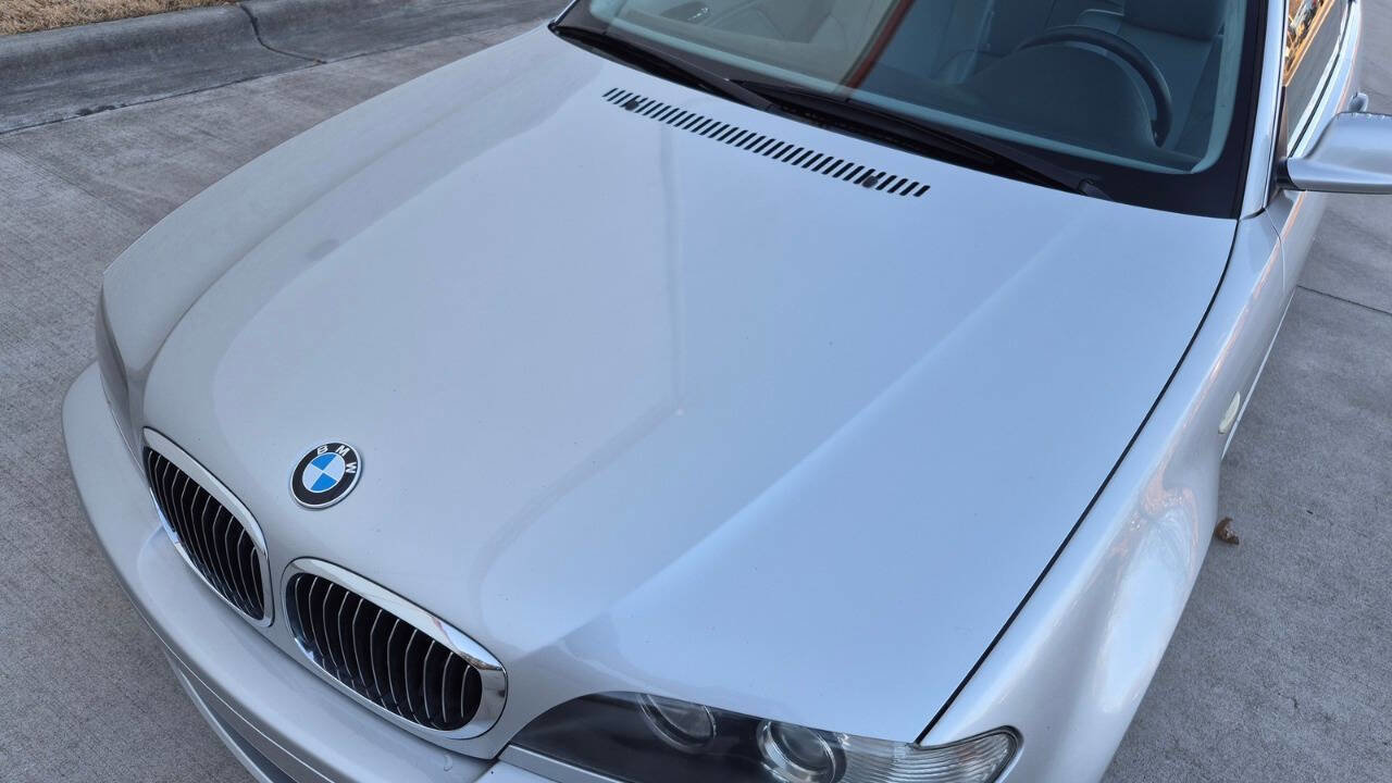 Used 2004 BMW 325Ci Coupe image 10