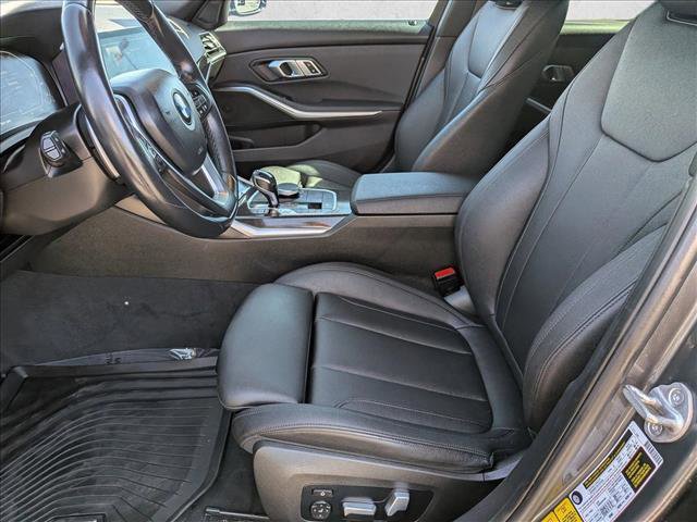 Used 2021 BMW 330e w/ Convenience Package image 25