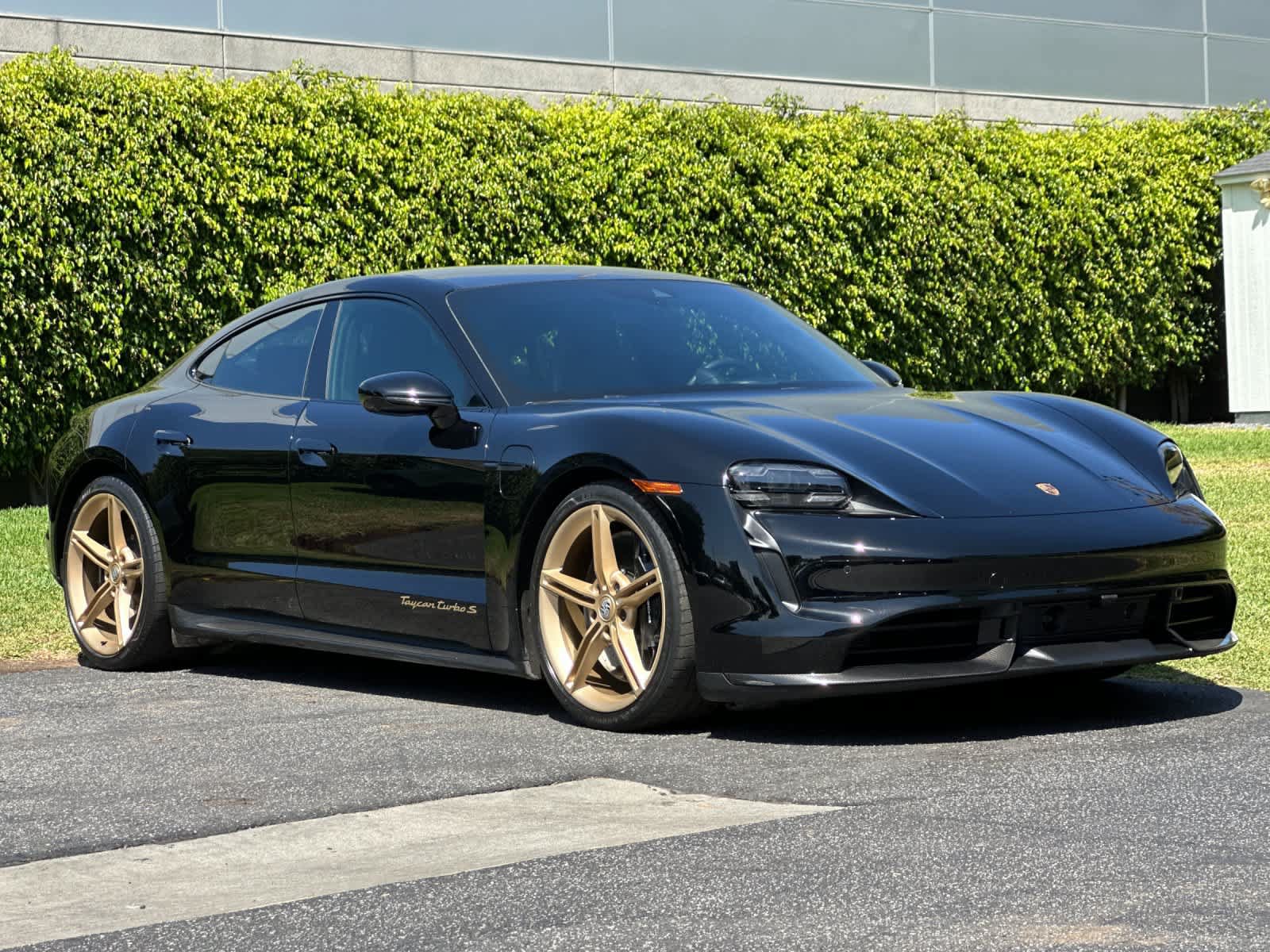Certified 2022 Porsche Taycan Turbo S AWD/4WD image 10