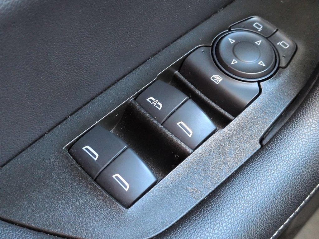 Used 2023 Chevrolet Blazer LT w/ Convenience Package AWD/4WD image 23