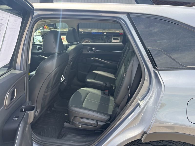 Used 2024 Kia Sorento X-Line EX AWD/4WD image 14