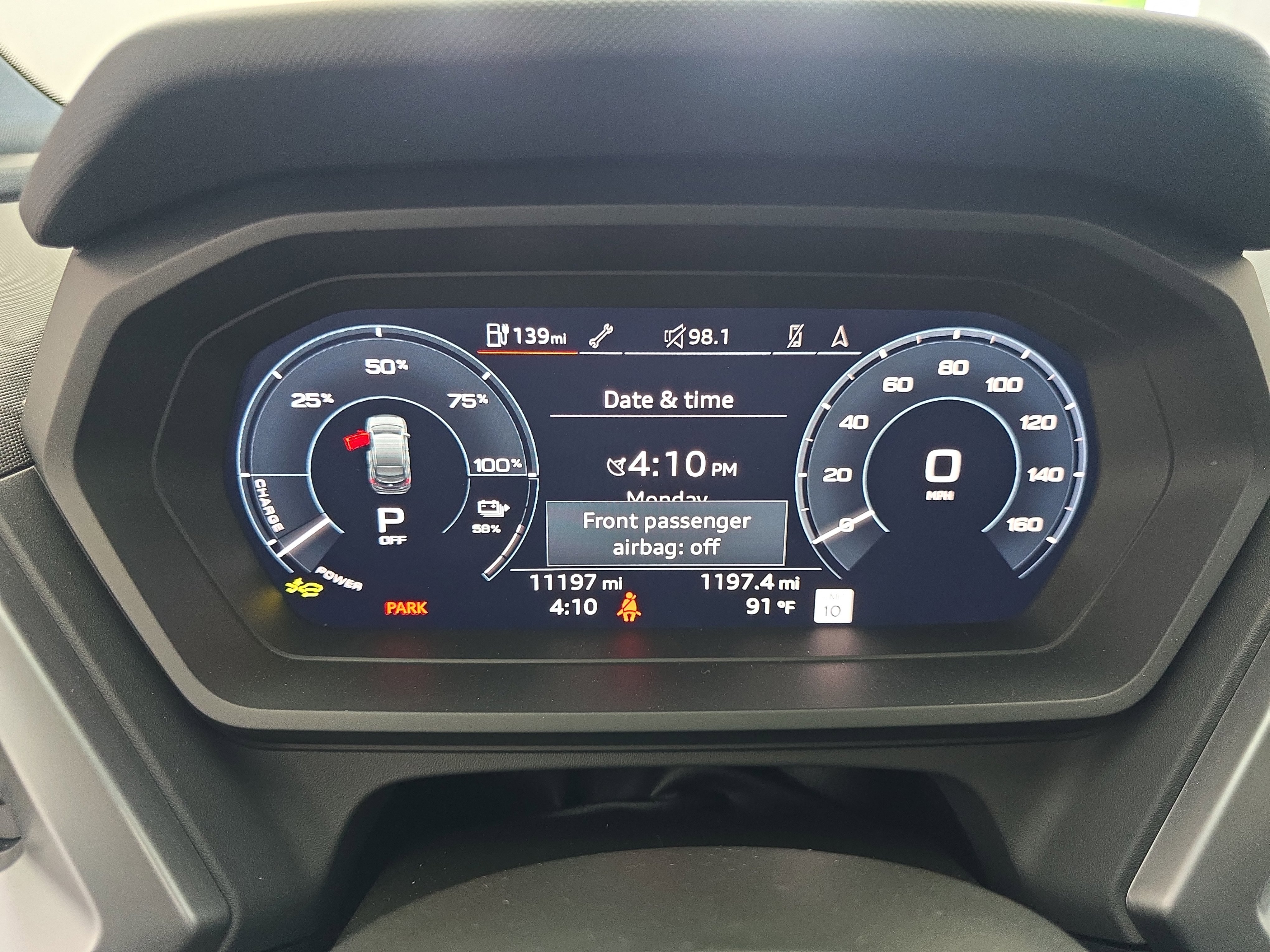 Used 2025 Audi Q4 e-tron Premium w/ Convenience Package AWD/4WD image 19