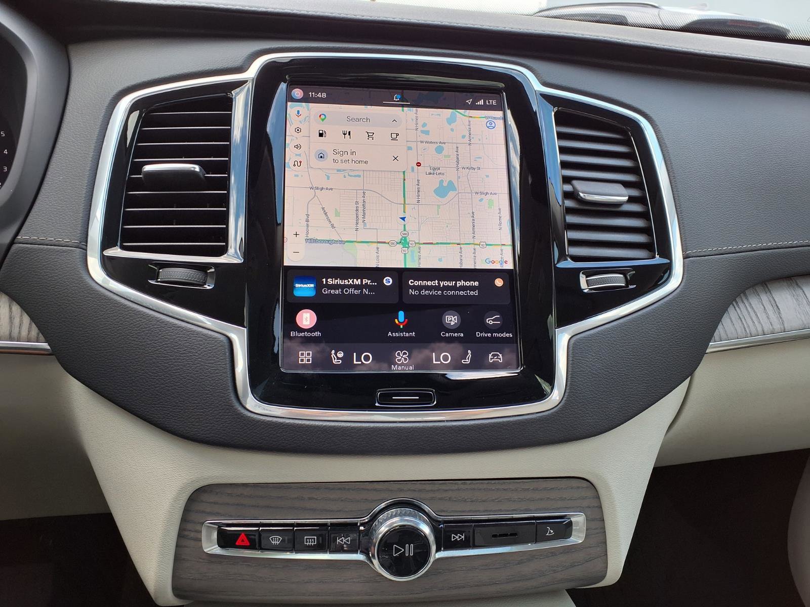 Certified 2023 Volvo XC90 B6 Ultimate w/ Protection Package Premier AWD/4WD image 25