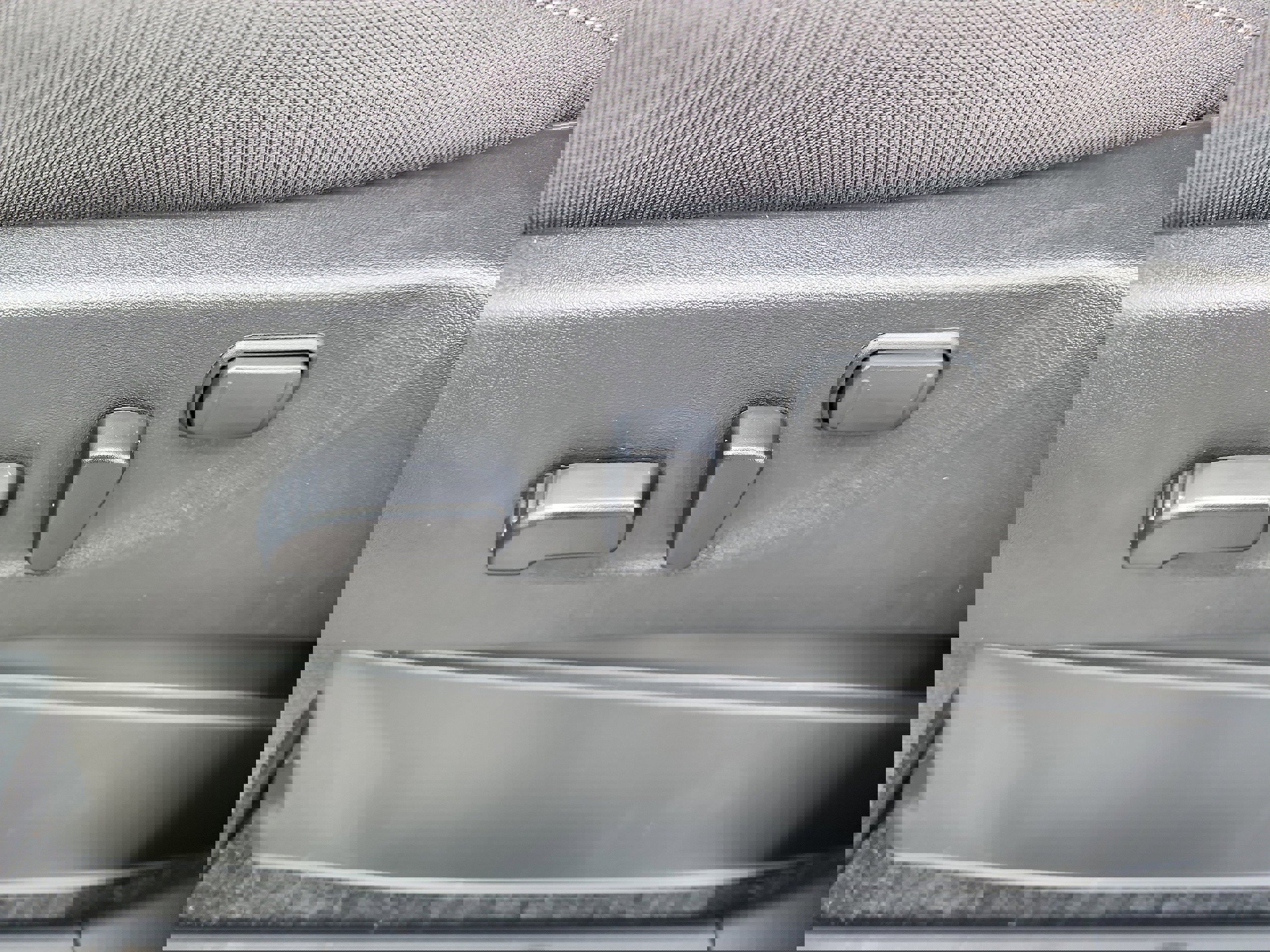 New 2026 Nissan Frontier SV image 12