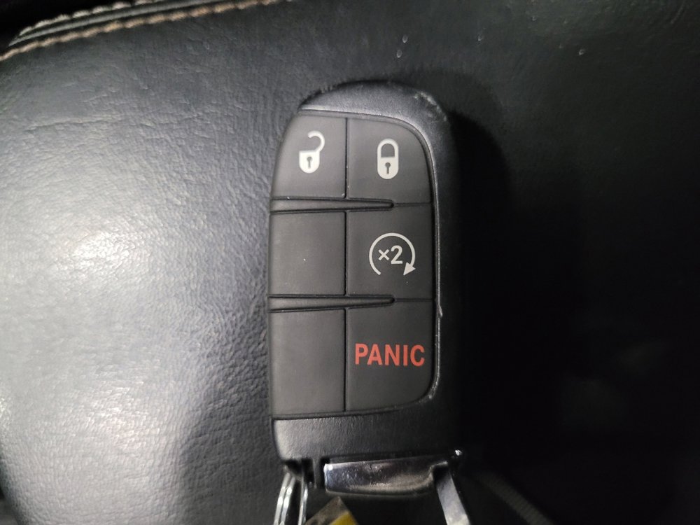 Used 2017 Jeep Compass Latitude w/ Popular Equipment Group AWD/4WD image 32