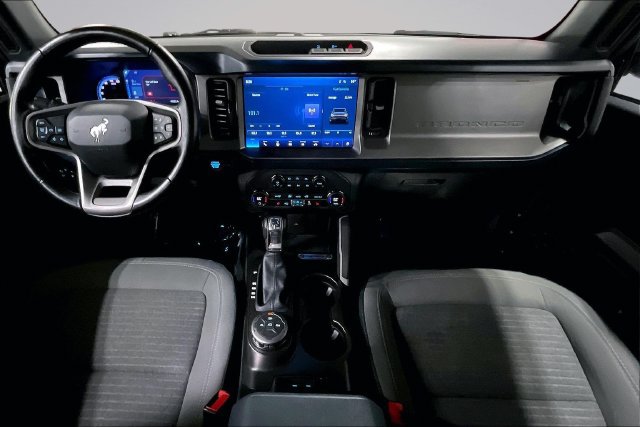 Used 2023 Ford Bronco Outer Banks AWD/4WD image 18